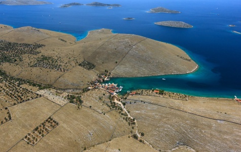 Uvala Vrulje i okolica